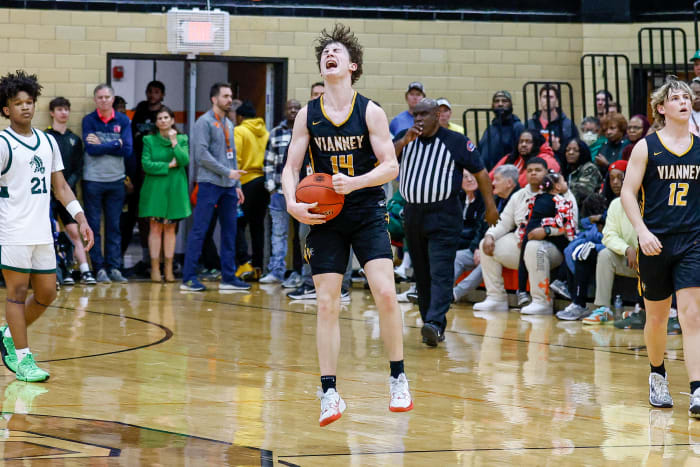 Vianney St. Mary's Missouri boys basketball March 5 2024 Nate Latsch 26450